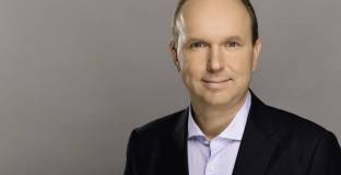 Дясната ръка на Зингаревич също напусна България