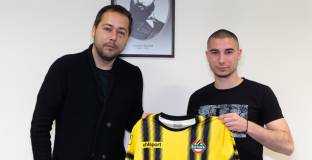 Основен играч преподписа с Ботев Пловдив