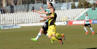 От утре пускат билети за Ботев Пловдив - Черно море