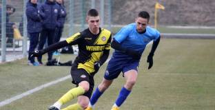 Ботев Пловдив падна от местен съперник във финалната си контрола