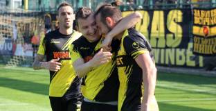 Ботев Пловдив с минимална победа срещу съимениците от Враца