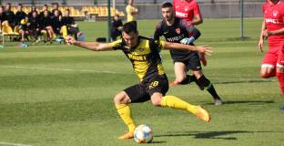 Канарчетата потеглиха на 3-та с Ферари(о)