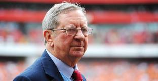 Бившият президент на Арсенал почина на 83-годишна възраст