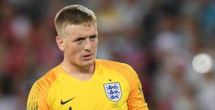 Къркланд: Ливърпул предпочете Кариус пред Пикфорд