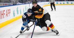  Финландия се класира за 1/2-финалите на Световното