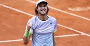 Николас Хари се класира за финала в Рим