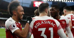 Арсенал с важна победа над Юнайтед на Емирейтс (видео)