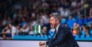 Поцеко обяви оставката си като наставник на италианците