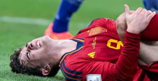 Гави няма да играе за Испания до март 2025 г. 