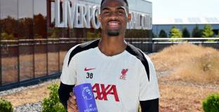 Гравенберх е най-добър млад играч във ВЛ