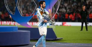 Халф на Ман Сити може да премине в Байер