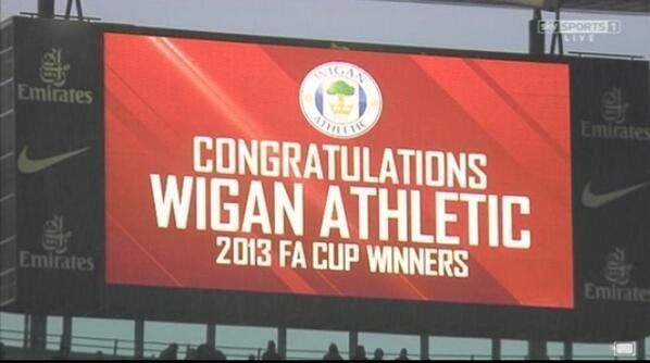 Поздравление за Уигън от Арсенал