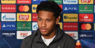 Байерн, Челси и Барса се интересуват от халф на Марсилия