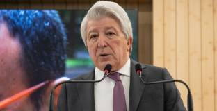 Атлетико ще подаде жалба срещу съдийството в дербито с Реал