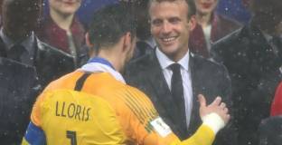  Макрон: Не бива да политизираме спорта