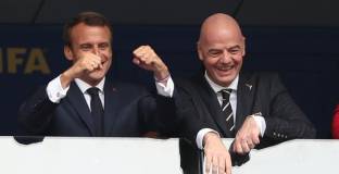  Макрон похвалил Амрабат в съблекалнята на Мароко