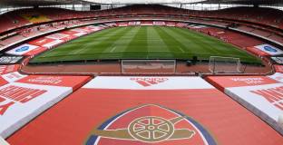 Арсенал ще надиграе и ПСВ