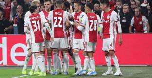 Голът на Аякс срещу Челси бил отменен грешно