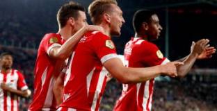 ПСВ Айндховен - Емен 6:0 