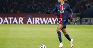 ПСЖ помогна на Лион, като предсрочно плати за Баркола 