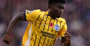 ПСЖ може да отмъкне цел на Ман Юнайтед