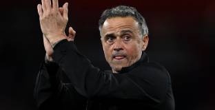 ПСЖ обмисля да подпише доживотен договор с Луис Енрике