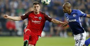 Франкфурт нокаутира Шалке и е на финал за Купата на Германия