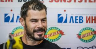 ЦСКА – София привлича бивш треньор на Лудогорец 