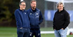 Потър може да оглави Кристъл Палас