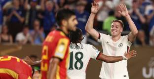 Челси постигна целта си срещу Есперанс Тунис