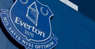  Мошири се приближи до продажба на Евертън 