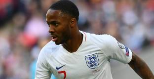 Стърлинг: Обществото трябва да порасне