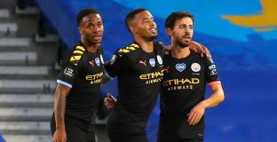 Хетрик на Стърлинг гарантира второ място на Сити