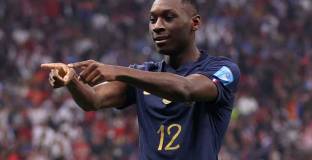 Ман Юнайтед е готов да се охарчи за Коло-Муани