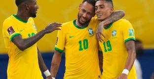 Бразилия - Уругвай 4:1 