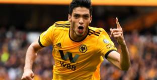 Интер може да замени Лаутаро с Раул Хименес