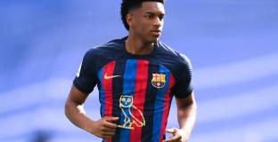 Ман Юнайтед е готов да се насочи към звезда на Барселона