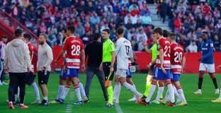 Смърт на фен прекрати Гранада - Атлетик Билбао 