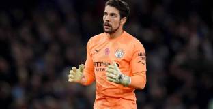  Манчестър Сити ще предложи нов договор на Ортега