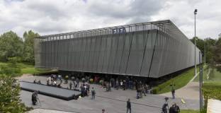 ФИФА поиска изменения в системата на трансферите