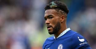  Джеймс: Няма трофей, който Челси да не може да вземе