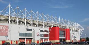 Мидълзбро ще отправи приходите от мача с Челси за Украйна