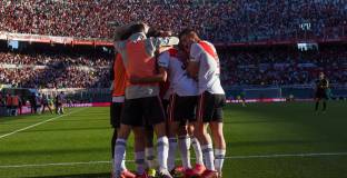 Ривър Плейт спечели Суперкласикото