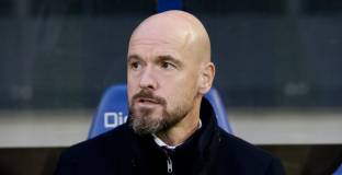 Тен Хаг изучава английски