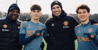 Стана ясно защо Ван Перси е бил на базата на Ман Юнайтед