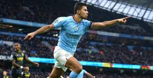 Гуардиола подкрепи Родри