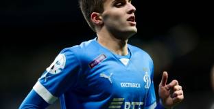 Челси съгласува трансфера на Захарян