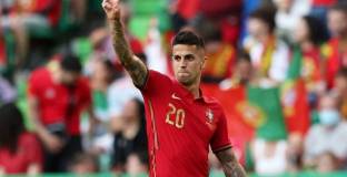 Барса и Ман Сити ще завършат сделката за Кансело днес 