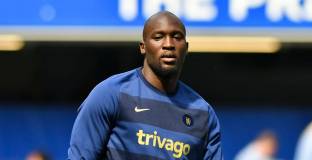  Челси очаква подобрена оферта от Интер за Лукаку