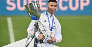 Юве спечели Суперкупата на Италия, Роналдо с рекорд (видео)